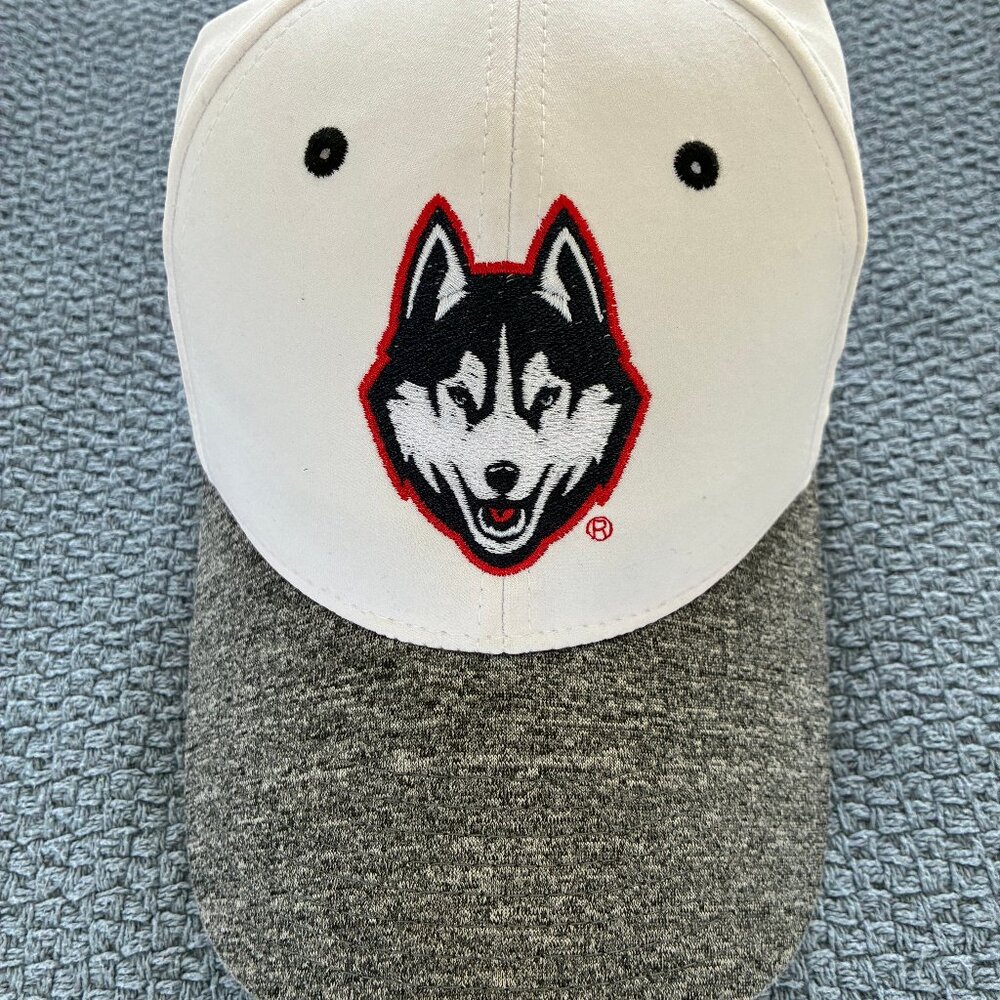 PRICE DROP! UConn Huskies 2024 Final Four Adjustable Cap